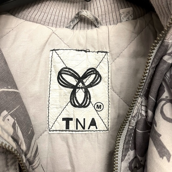 TNA Jacket - Picture 3 of 4